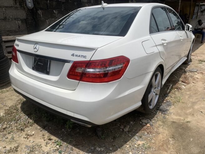 Clean Mercedes Benz E350 white
