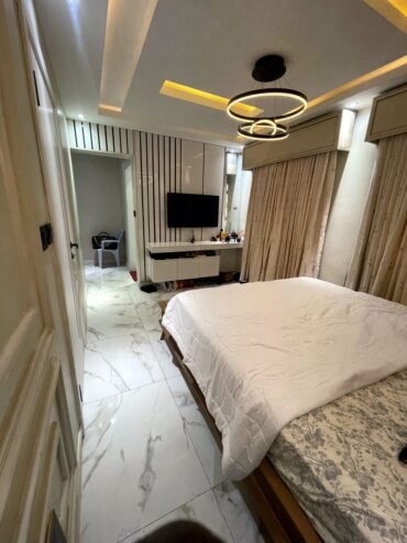 5 BEDROOM DUPLEX
